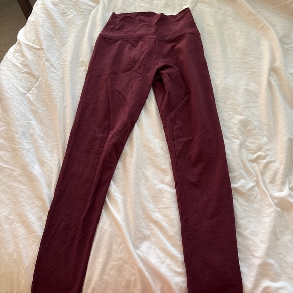 Offline aerie maroon leggings - Picture 1 of 3
